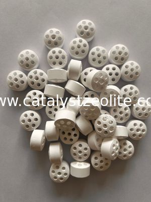 Struktur Pore Seragam 7 Lubang Alumina Pembawa Katalis Inertitas Kimia