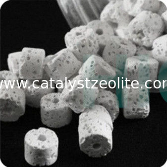 Pembawa Katalis Gamma Alumina Microspherical Cracking 0.3ml/G - 0.4ml/G