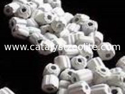 Gamma Alumina LS-RR Tipe Raschig Ring Alumina Carrier 0,6 g/Ml